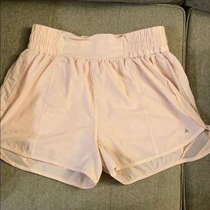 Balance athletica Harmony Breeze Shorts